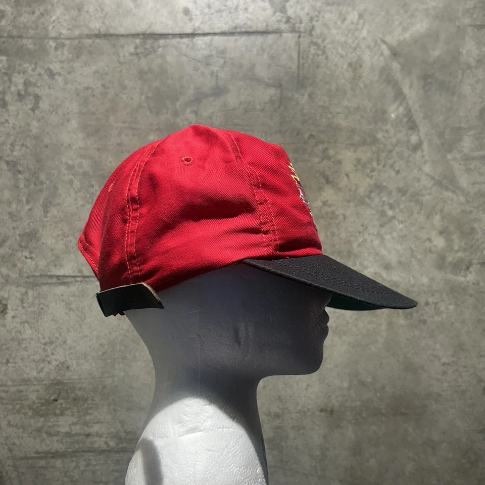 Sombrero/Sombrero Longhorn Rojo Vintage Años 90 Hecho en EE. UU. San Antonio Strapback Foto 3 de 4