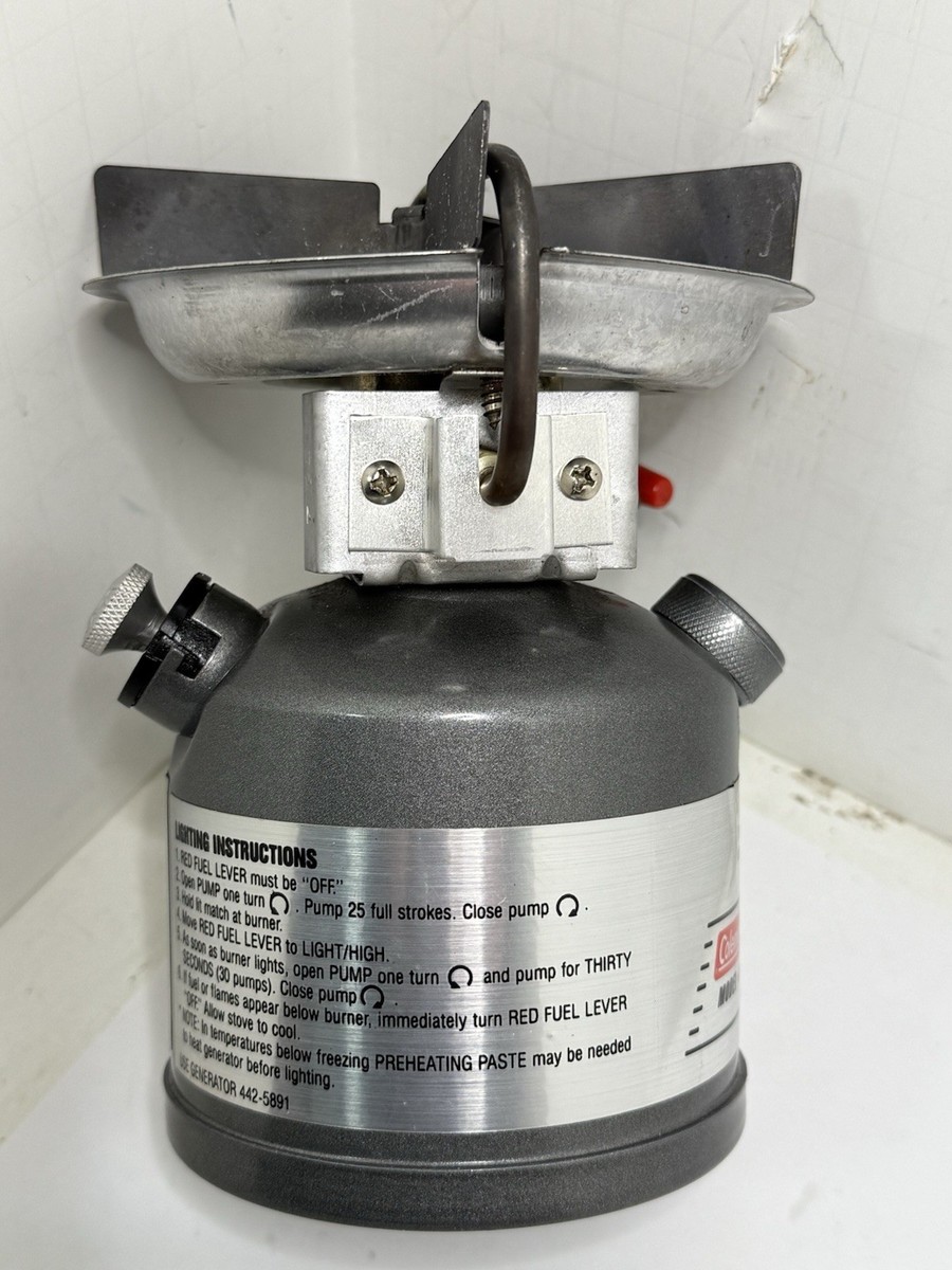 1994 Coleman Model 440 Single Burner Dual Fuel Stove w/ Wind