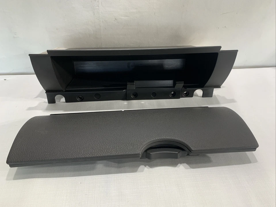 NISSAN PATHFINDER R51 UPPER GLOVE BOX, 05/05-09/13 - image 3 of 4