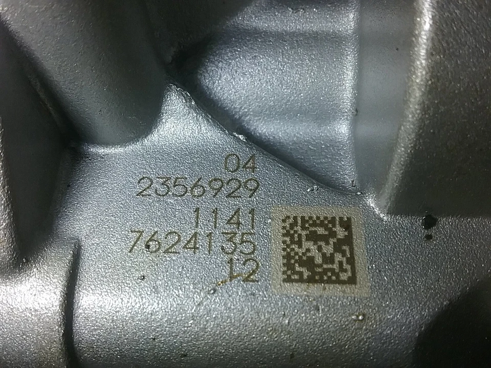 2017-2018 BMW 330I 2.0L 4 Cylinder Engine Oil Pump 7624135 (ZC103) - Image 3 of 4