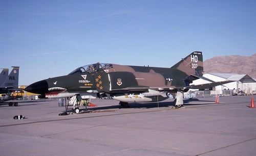 Kodachrome slides 68-0337 (67-337/HO) MD F-4E Phantom II USAF 1997 (A10)