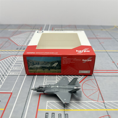 1/200 Herpa Wings USAF F-35A Lightning II Alloy Airplane Model