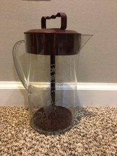 Collectible Hershey S Syrup Chocolate Milk Tornado Mixer Maker 16 Oz For Sale Online Ebay