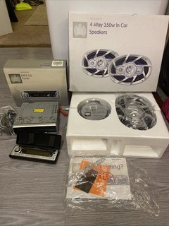 Ministry Of Sound Vintage Car MP3 CD Tuner And Ministry Of Sound Speakers 350w