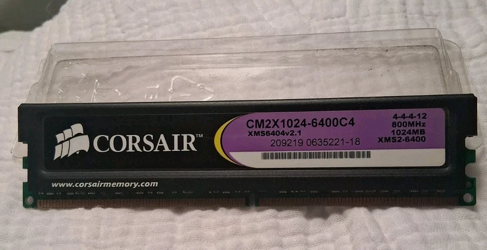 Corsair CM2X1024-6400 DDR2 Memory 1GB Total - Image 3 of 4