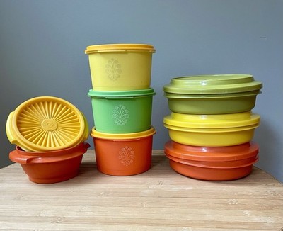 Lot of 8 VTG Tupperware Servalier + S&S Harvest Colors 7 Lids 1297 1323 1206 812
