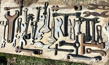 32 Antique  Farm Tractor Implement Mechanic Wrench Vtg Farm Early Tool Lot