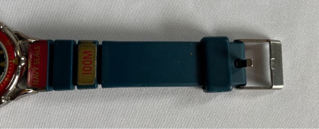 Swiss hawaiian Navy Seals TM294XAS 1996 Analog Quartz Swiss hawaiian Navy Seals TM294XAS 1996 Analog Quartz