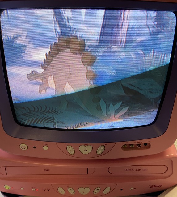 Disney Princess Princess 13" Retro Gaming TV DVD VCR Combo Remote Pink