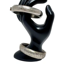 Lot Of 2 Silver Tone Hinged Bangle Bracelets W/ Floral & Geometric Engraving