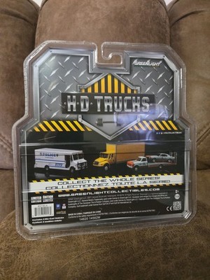 Greenlight 1/64 Chevrolet C30 Ramp Truck 1967 + Camaro 1967 Chase - 33180-A