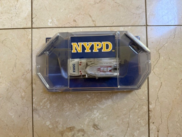 CODE3　NYPD ESU 1/64 絶版品　その2　　激レア CODE 3 NYPD ESU NEW YORK POLICE DEPARTMENT INTERNATIONAL SAULSBURY