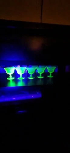 Lot of 5 vintage green uranium Depression glasses--ribbed martini & water goblet