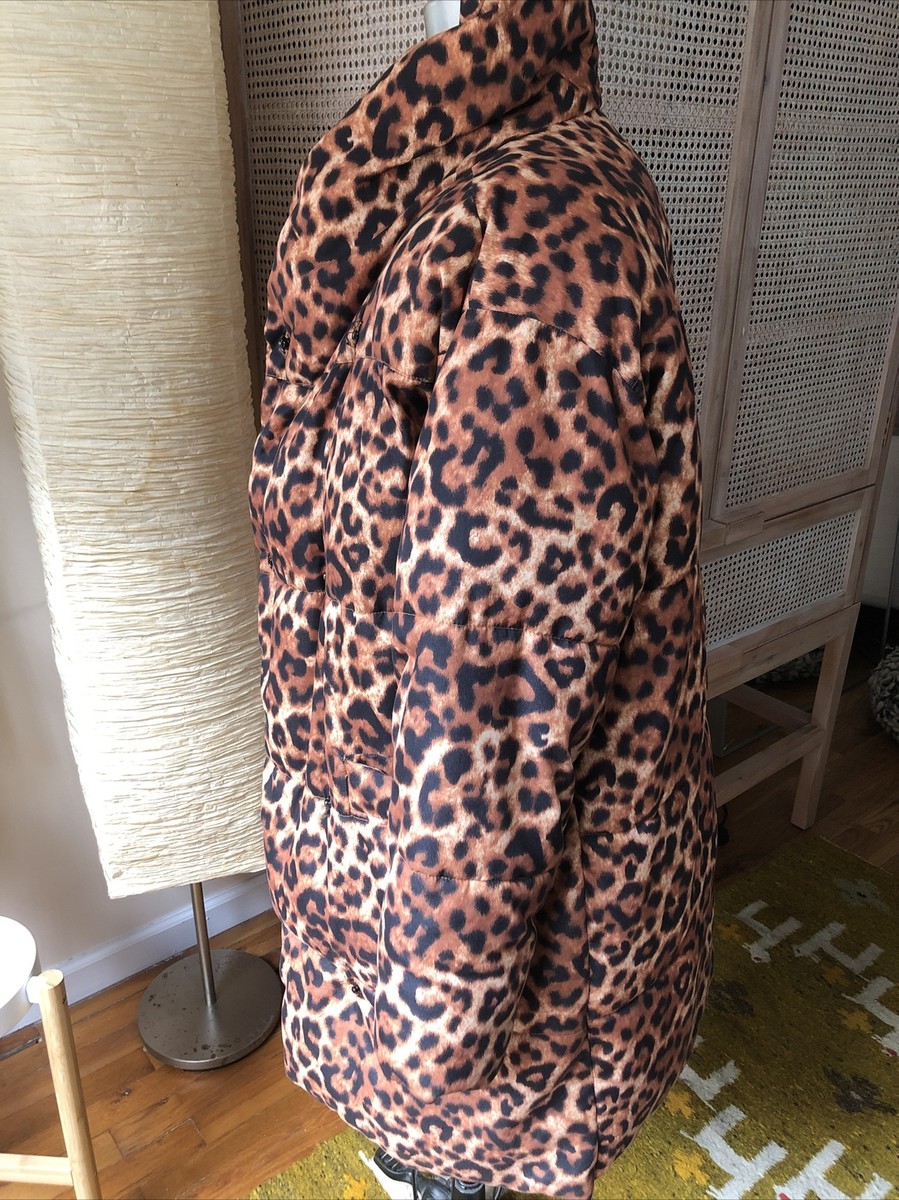 Monki Leopard Knee Length Puffer Coat View 5
