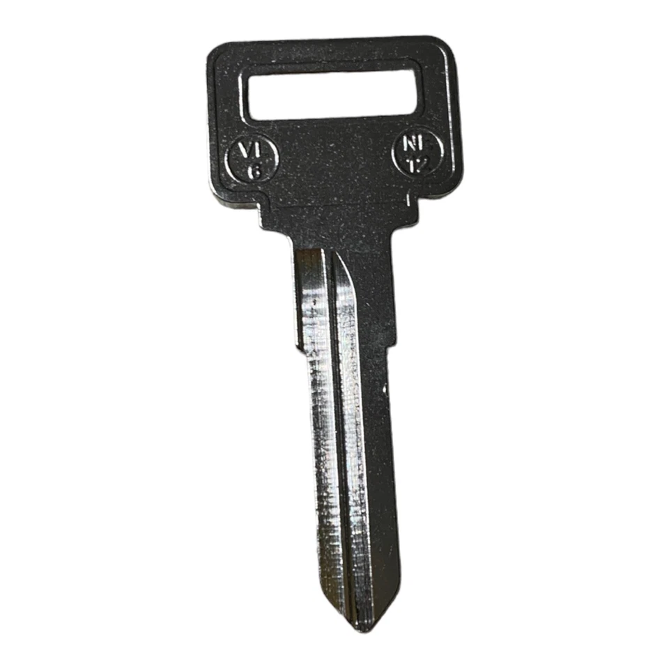 Volvo 145 1977 automotriz X80 VL6 NE35 NE12 NN50 NN50 llave en blanco Foto 4 de 4