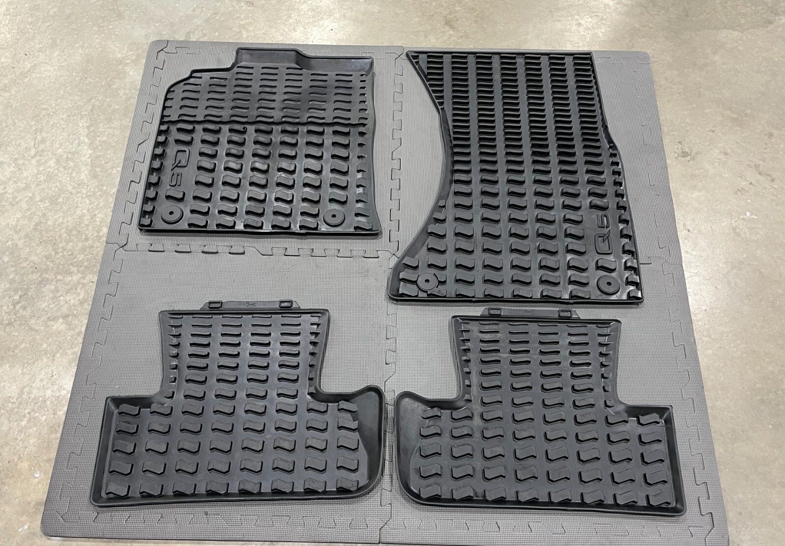 20092017 Audi Q5 All Weather Liners Mats Set 4/pcs Black Genuine eBay