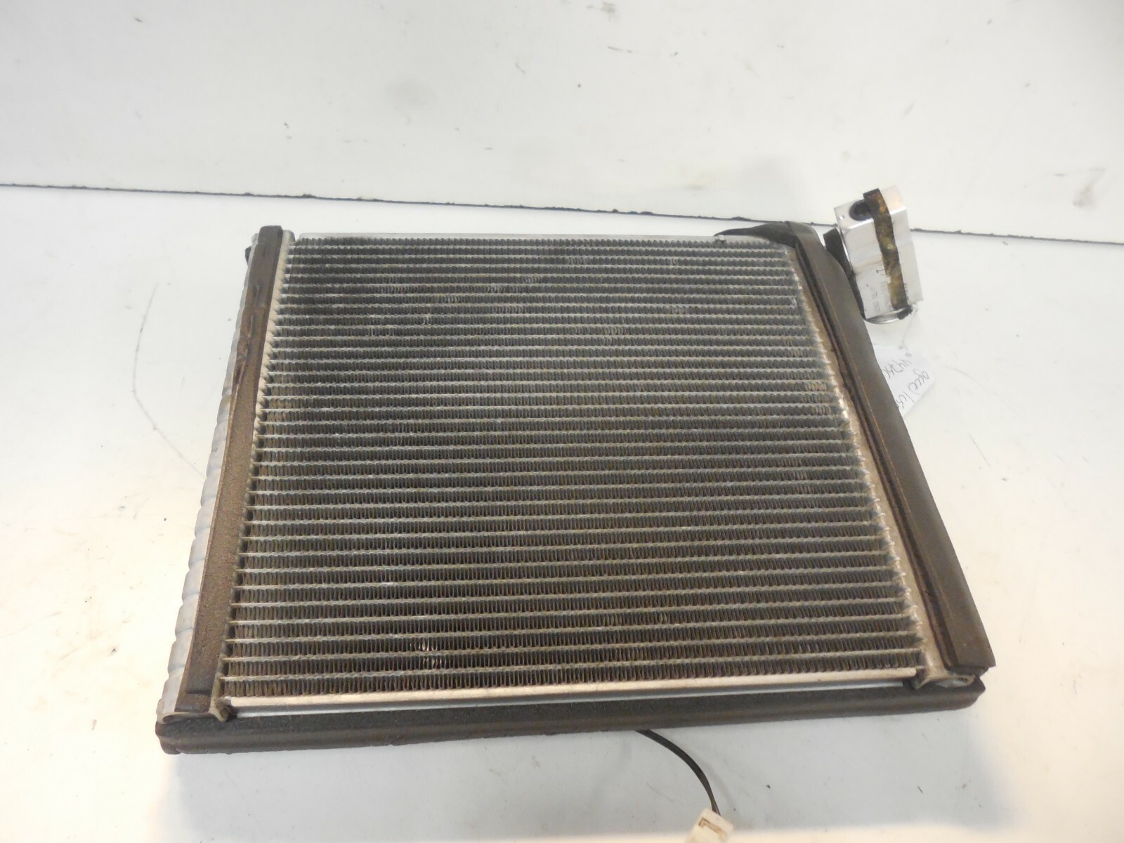 1015 Toyota Prius AC Evaporator Radiator Core Expansion Valve