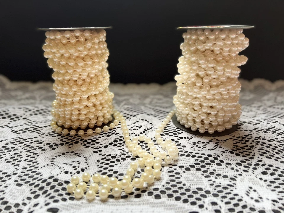 Светлая жемчужная гирлянда цвета слоновой кости 8 мм для украшения свадьбы.  - Изображение 4 из 4