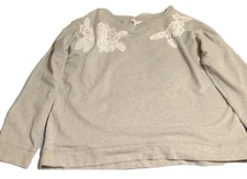 Crown & Ivy Women’s Gray Long Sleeve Shirt Size L Large Embroidered Floral Top