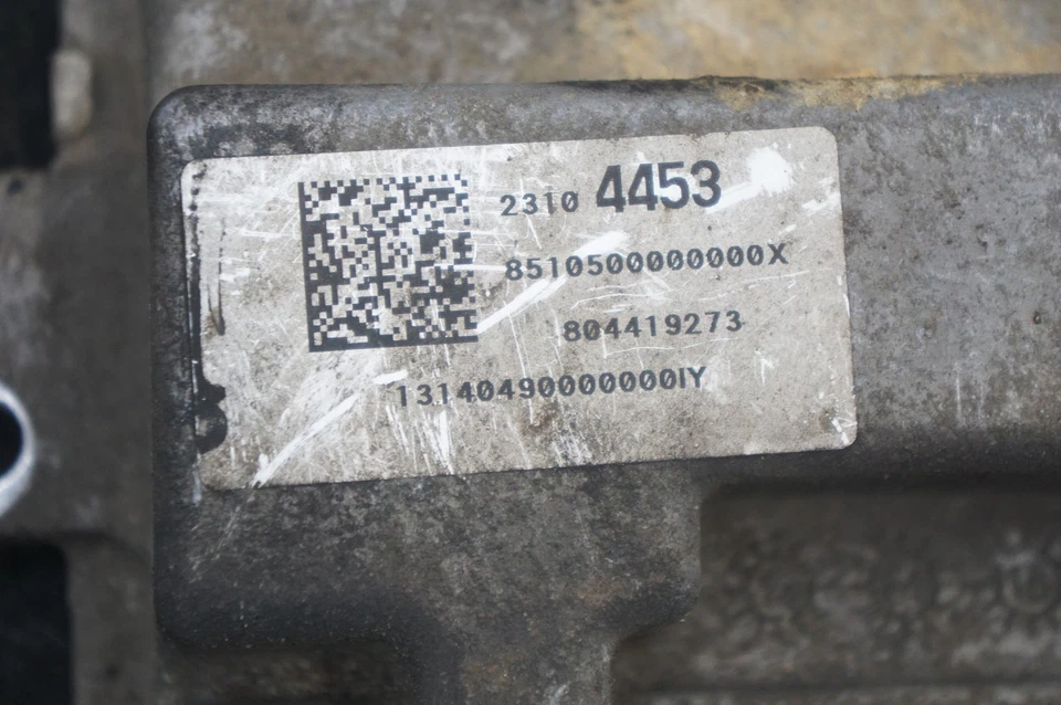 Módulo de control de remolque de remolque ECU 23104453 Chevrolet Silverado 3500 2015-19 Foto 2 de 4