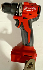 Milwaukee M18 FUEL 18V Lithium-Ion Brushless Cordless 1/2 in Hammer Drill/Driver
