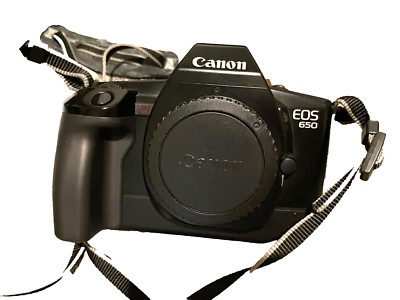 Cannon EOS 650 Camara, Lenses, Flash, Effect Filters +++