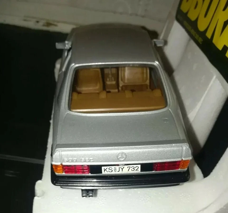 Modello Mercedes Benz 500 SEC Burago 1:26 LEGGI DESCRIZIONE - Immagine 4 di 4