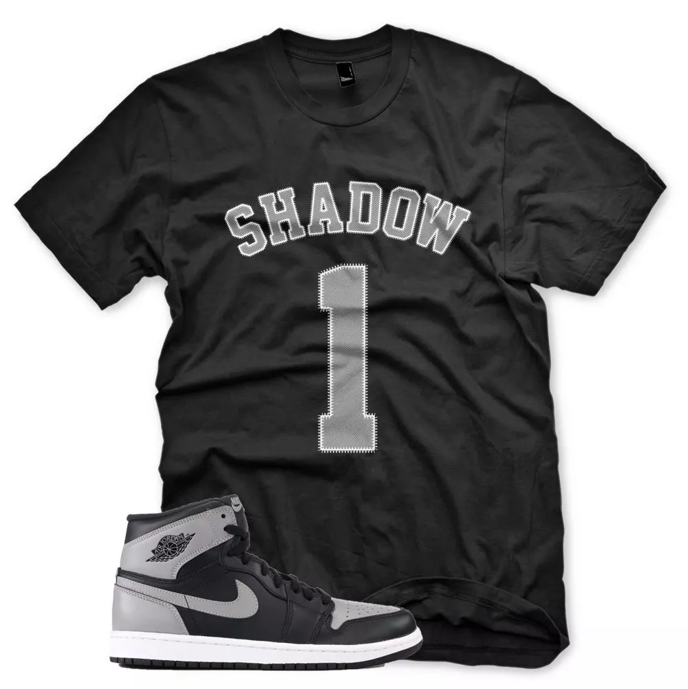 NUEVA CAMISETA NEGRA