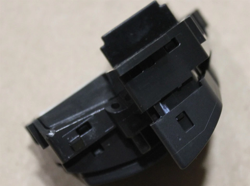 07-09 Interruptor de control de crucero Pontiac Torrent 15942409 volante D1934F OEM Foto 3 de 4