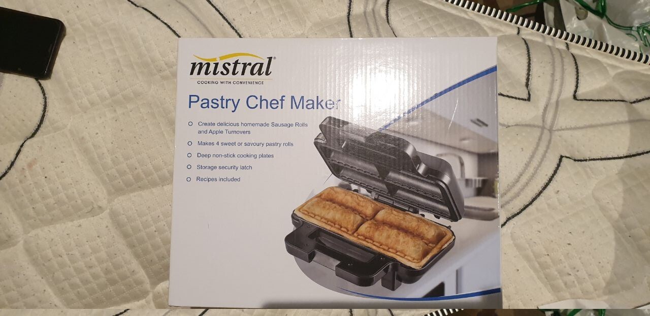 Mistral Electric Pastry Chef Maker Machine Sausage Rolls and Apple