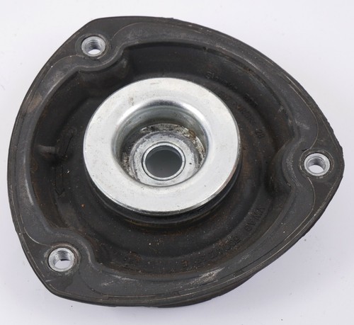 VW Golf 7 VII MK7 5G 2017 1.6 TDI Orginal Federbeinlager vorne 5Q0412331E