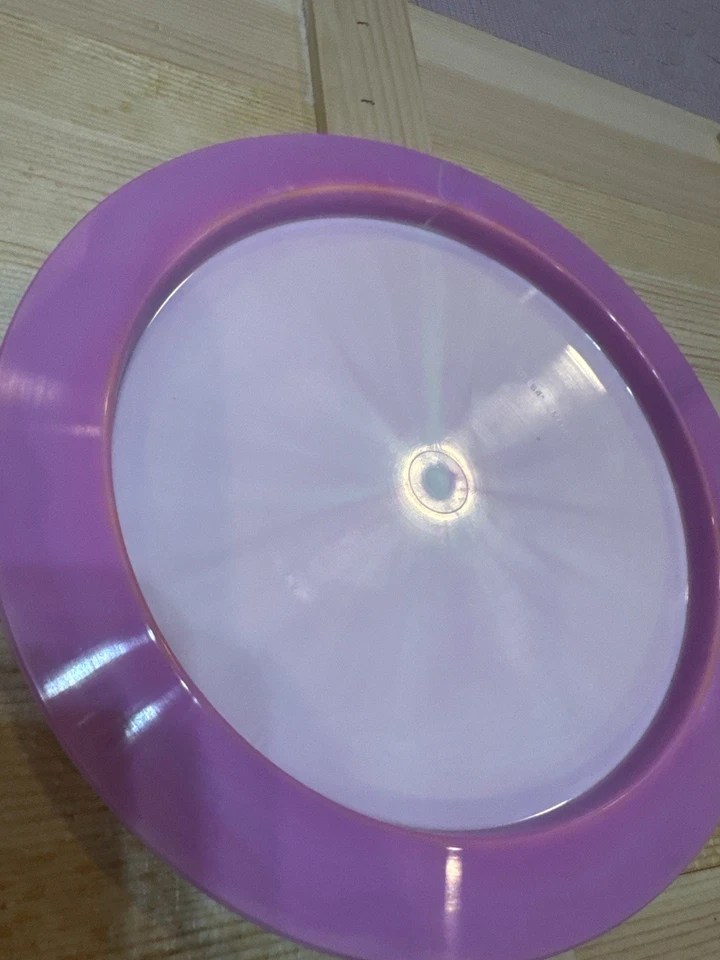 Latitude 64 Bolt 174g – 10 Year Anniversary – Gold Line – New– Pink/Purple Swirl - Image 4 of 4