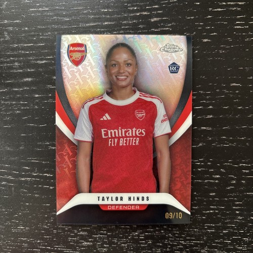 Topps Chrome Arsenal 2025/26 Taylor Hinds 9/10 Rookie