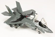 Hobby Master 1/72 F-35B Lightning II Beast Mode Configuration USMC VMFA-242