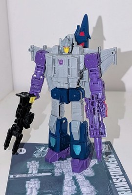 Transformers Legacy Needlenose Complete Deluxe Evolution Generations