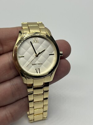 Nine West Women's Gold-Tone Bracelet Watch NW/2910SVGB