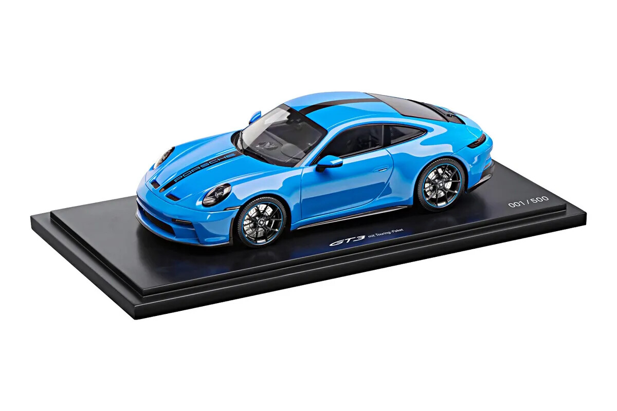 Porsche 911 GT3 Touring 1:18 Minichamps idée cadeau collection