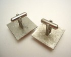 VINTAGE GROOVY MID-CENTURY MODERN CUFFLINKS SILVERTONE + RED FAUX MARBLE, LARGE! — photo 7