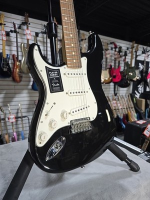 Fender Player Stratocaster LH - Black w/ Pau Ferro FB & PLEK*D #916