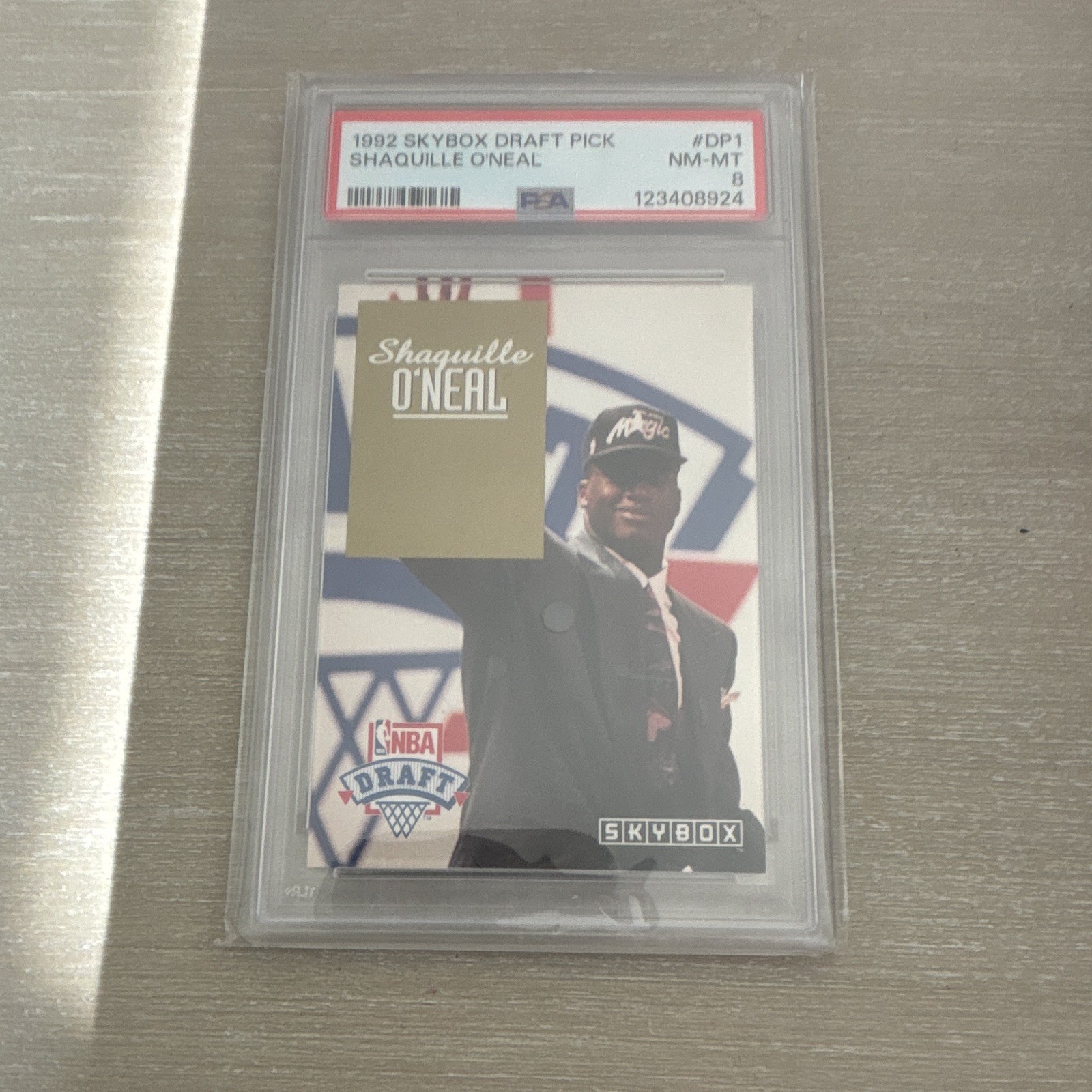 SkyBox 1992-93 Draft Picks Shaquille O'Neal #DP1 Rookie Magic PSA 8
