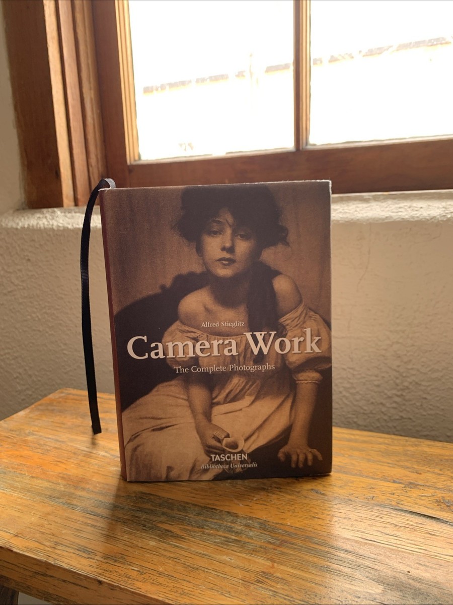Alfred Stieglitz. Camera Work Pam Roberts, Alfred Stieglitz - Hard