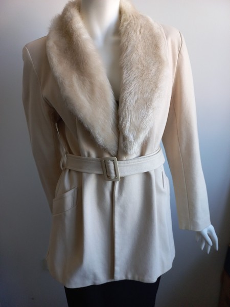 Vivian's Collection Faux Fur Jacket Size 10 