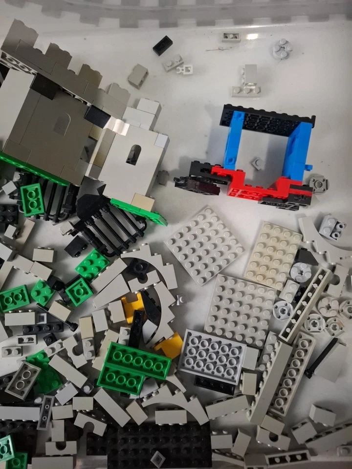 ••• Lego System 6074 + 6042 Castle Vintage Château ••• - Photo 4/4