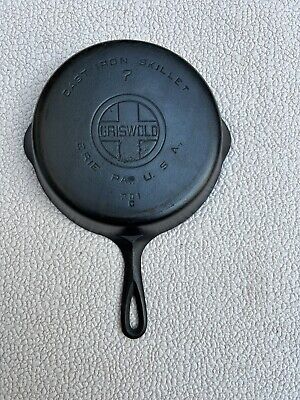 Vintage Griswold Large Block Logo #7 Cast Iron Skillet 701C Vintage Griswold Large Block Logo #7 Cast Iron Skillet 701C