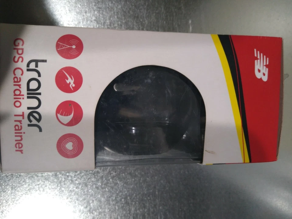 New Balance GPS Cardio Trainer Lime W/ Heart Rate 50104 NB rechargable with USB - Image 3 of 4