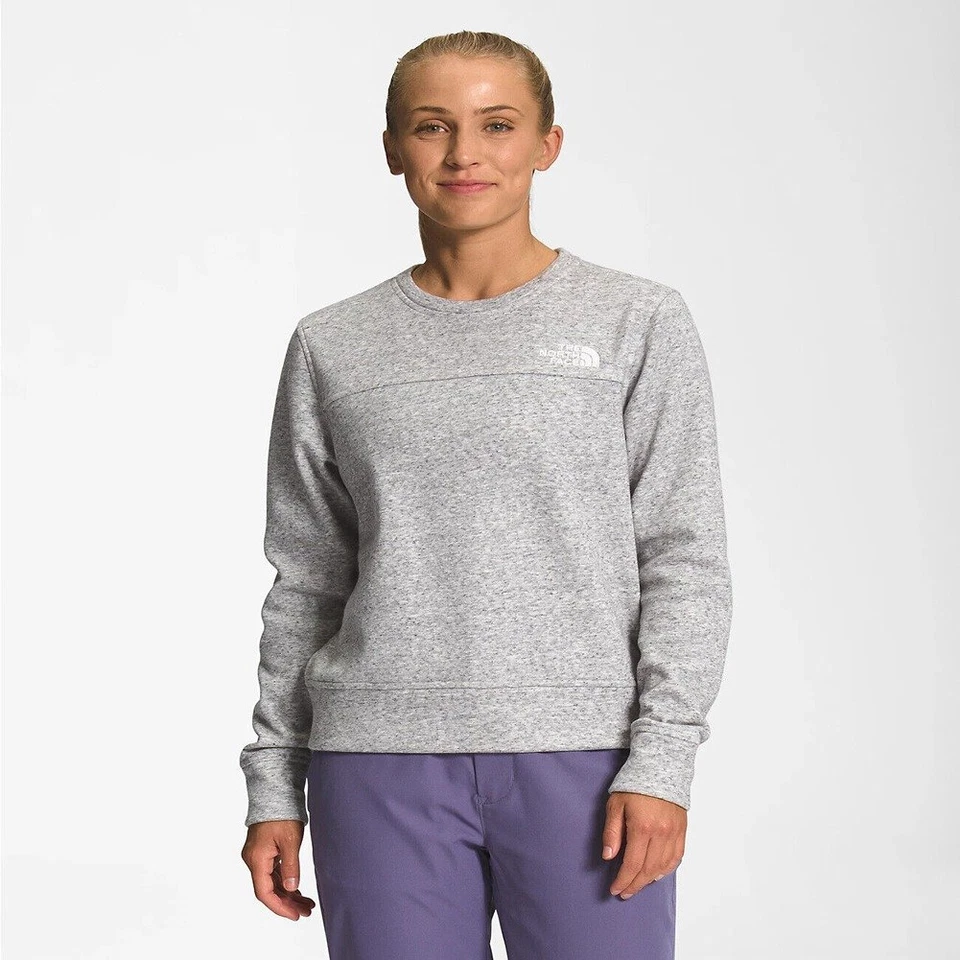 The North Face Women's Sweatshirt Everyday Fleece Long Sleeve Crewneck Pullover