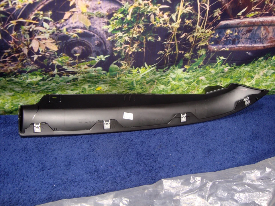 Valance Lincoln LS 2003-2006 Rear Outer Left Bumper Trim Ford 3W4Z-17626-AC L3 - Image 4 of 4