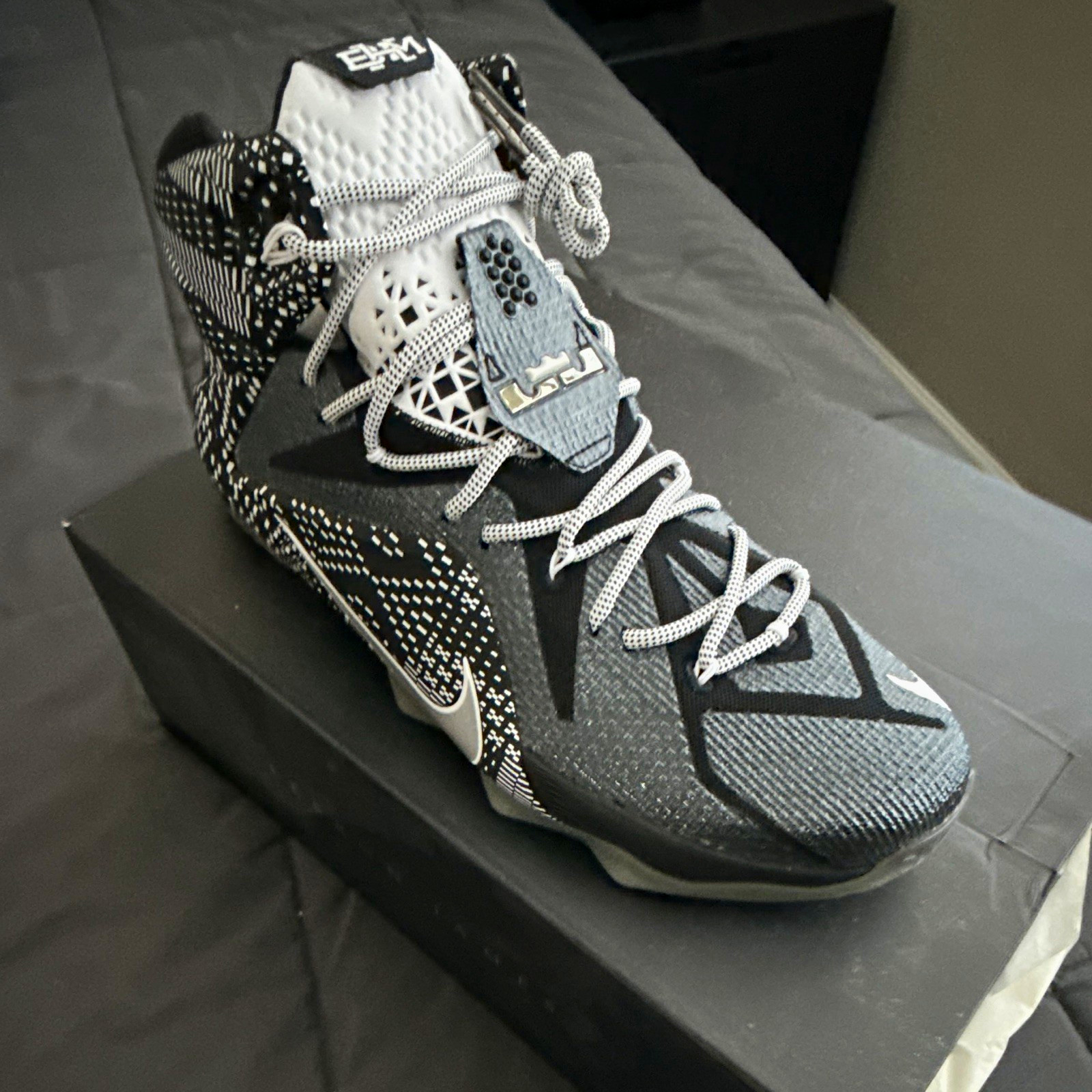 Nike LeBron 12 BHM 2015 High Top Basketball Shoes Black/Silver/White 718825-001