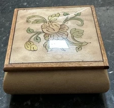 Trinket Box Inlay Floral Marquetry Technique Sorrentino Italy w Certificate 4”