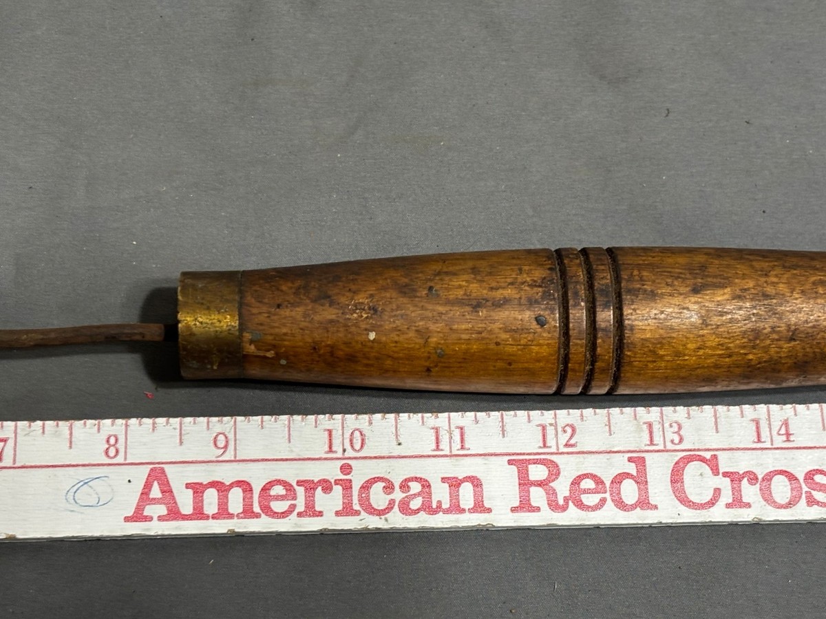 Vtg Antique primitive wood steel 20